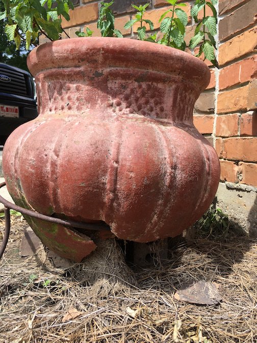 cracked-pot